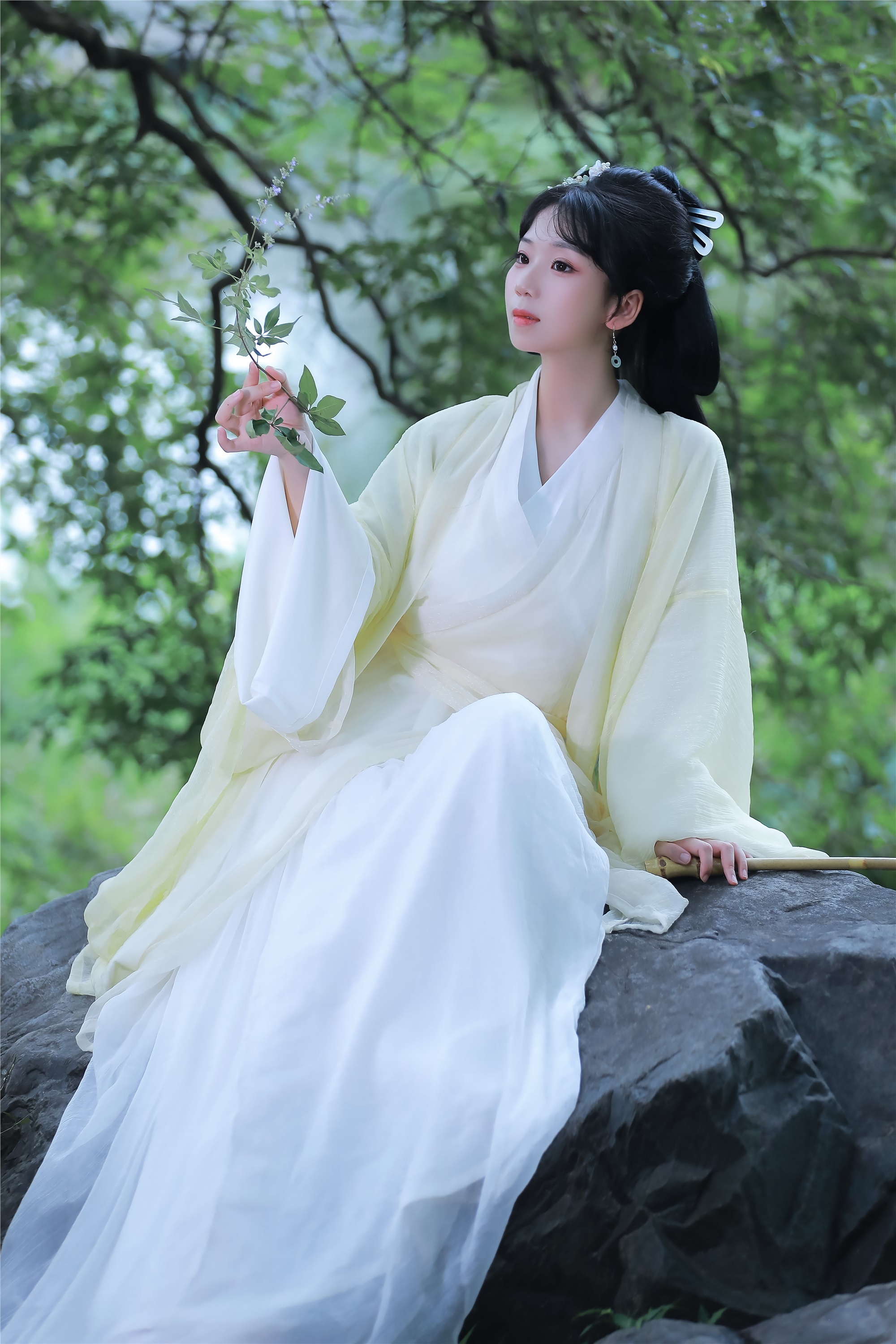 YITUYU艺图语 2025.01.20 关山渡 周周Ay